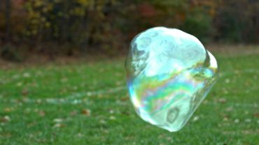 Floating Bubble